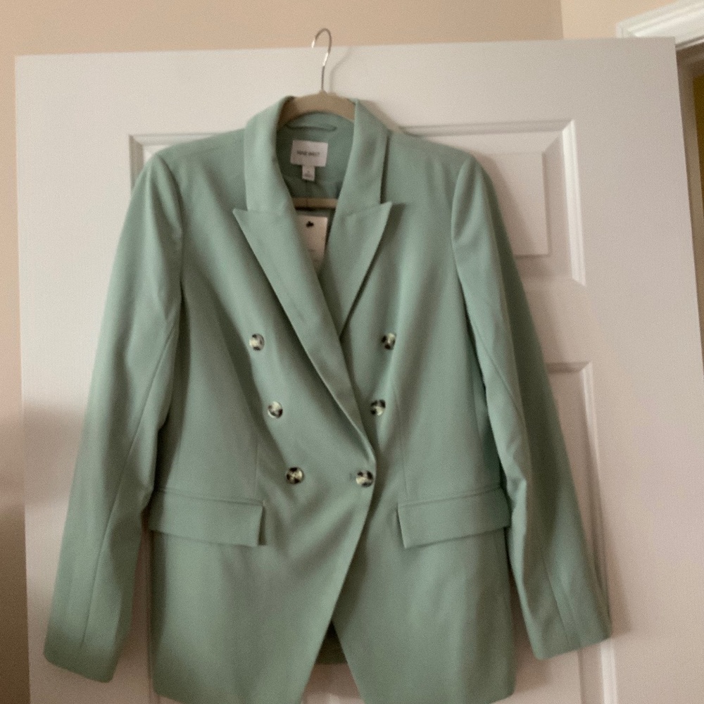 Nine West nwt sage green blazer size M